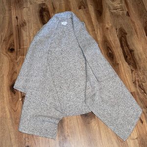 Old Navy Sleeveless Open Front Sweater Vest for women